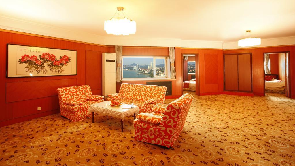 Donghai Grand Hotel Κινκντάο Δωμάτιο φωτογραφία